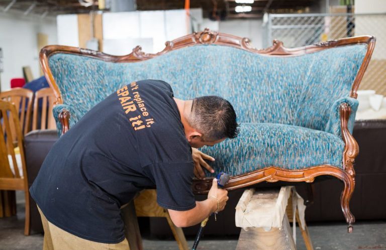 Panduan Pemula 10 Alat Dan Bahan Wajib Untuk Restorasi Mebel