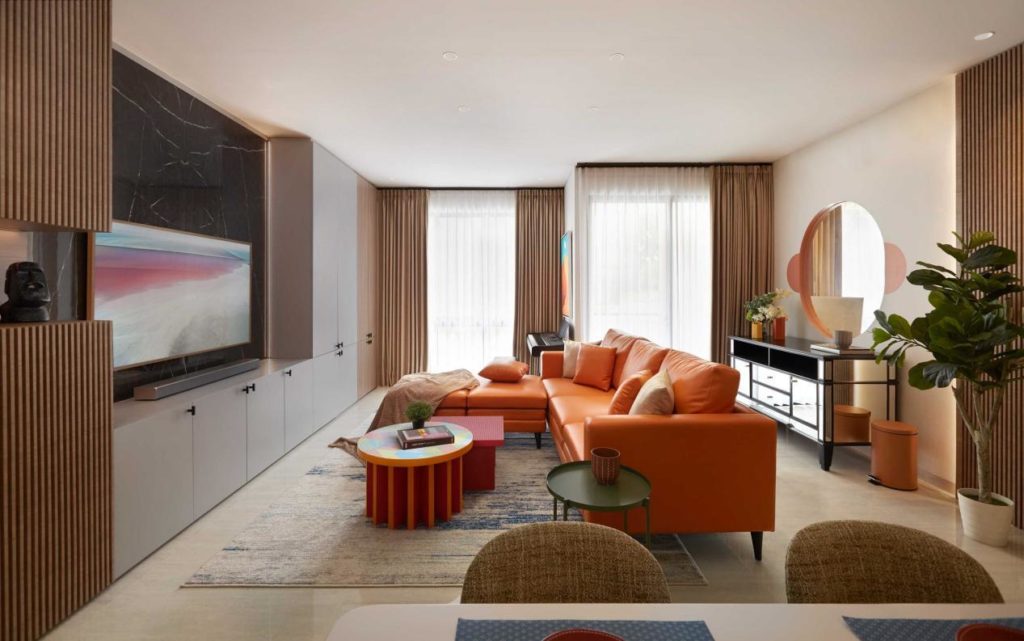 Inspirasi Warna Cat ‘Bold’ Dan ‘Earthy Tone’ Untuk Mebel Anda